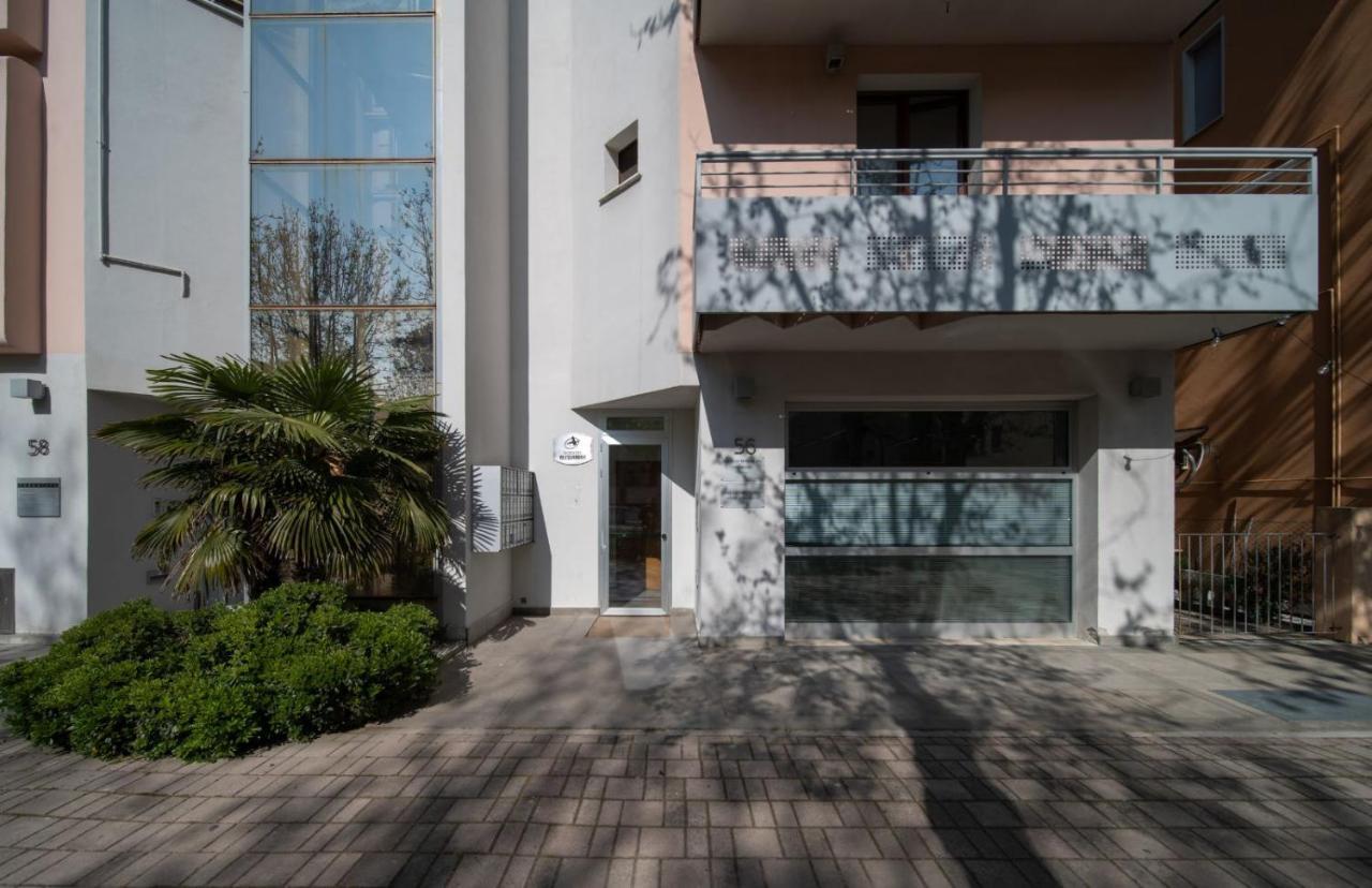 Residence Alessandra Cesenatico Luaran gambar