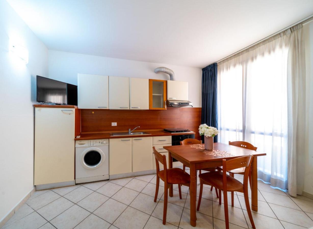 Residence Alessandra Cesenatico Luaran gambar
