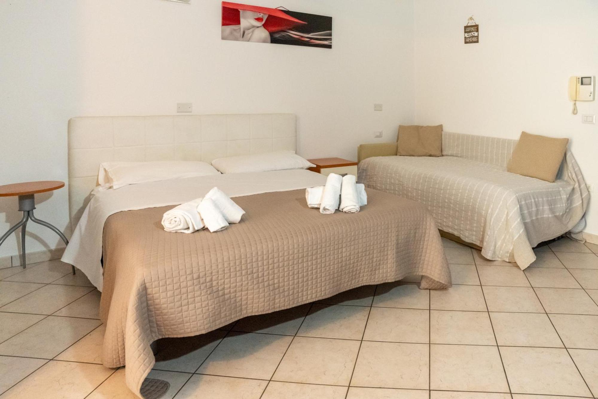 Residence Alessandra Cesenatico Luaran gambar